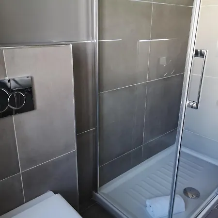 Guest house Pep's By The Sea 4*