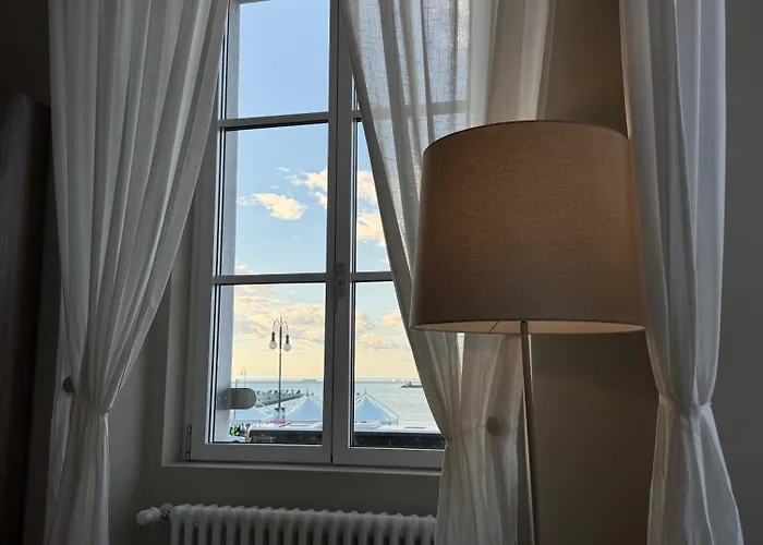 Гостевой дом Homey I Pep's By The Sea 4*